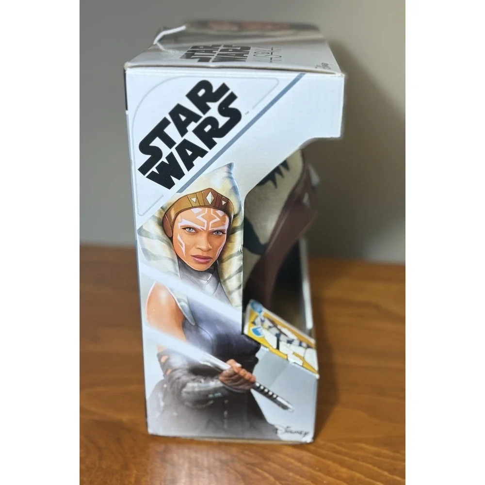 Hasbro Disney Star Wars Ahsoka Tano Electronic Talking Costume Mask 2023 Sealed